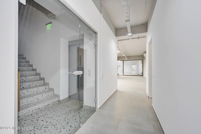 Viitorului 136  Spatiu birouri  100 mp Forty Building